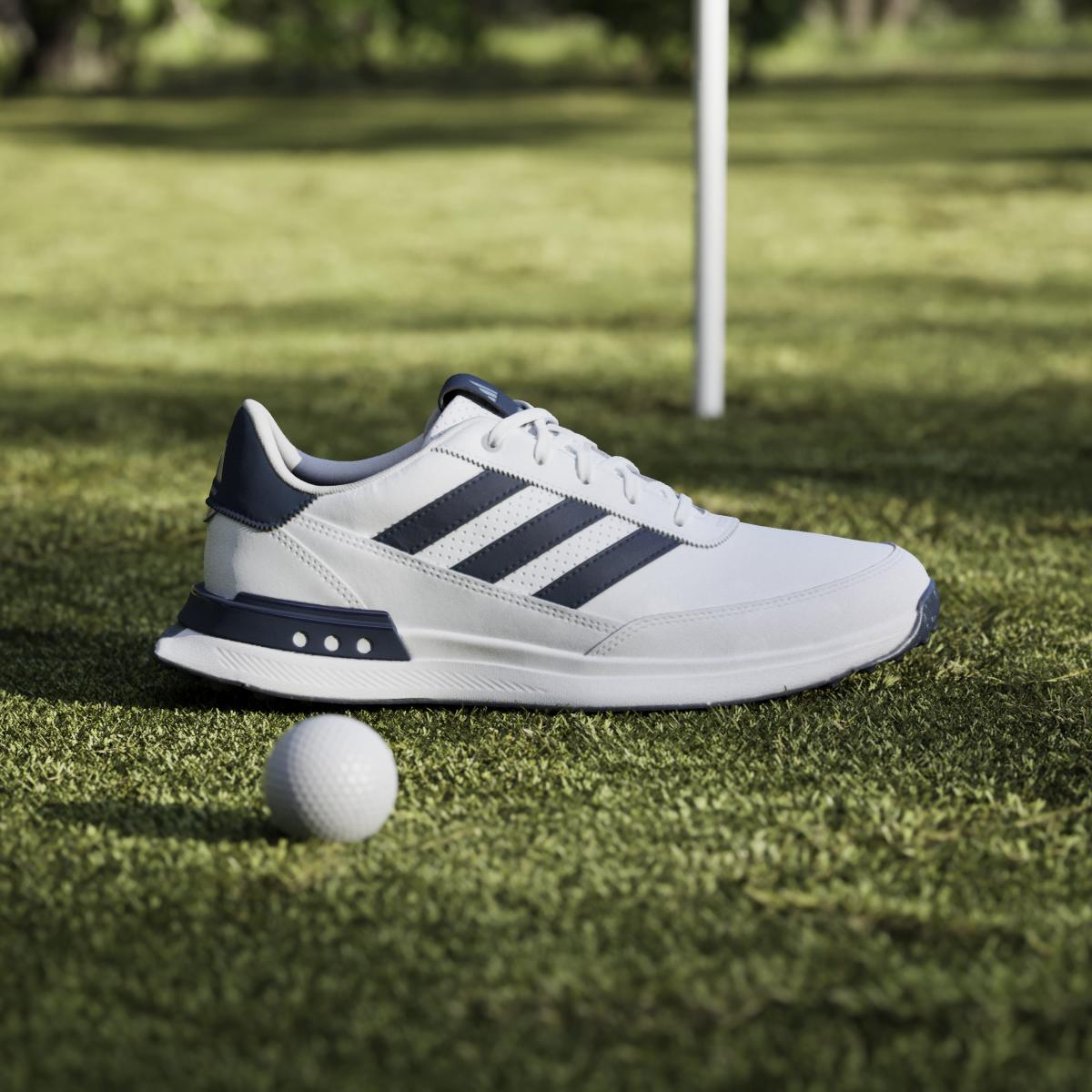 product/a/d/adidas_if6606_18_footwear_photography_heromrktng_view_3-nw091625.jpg
