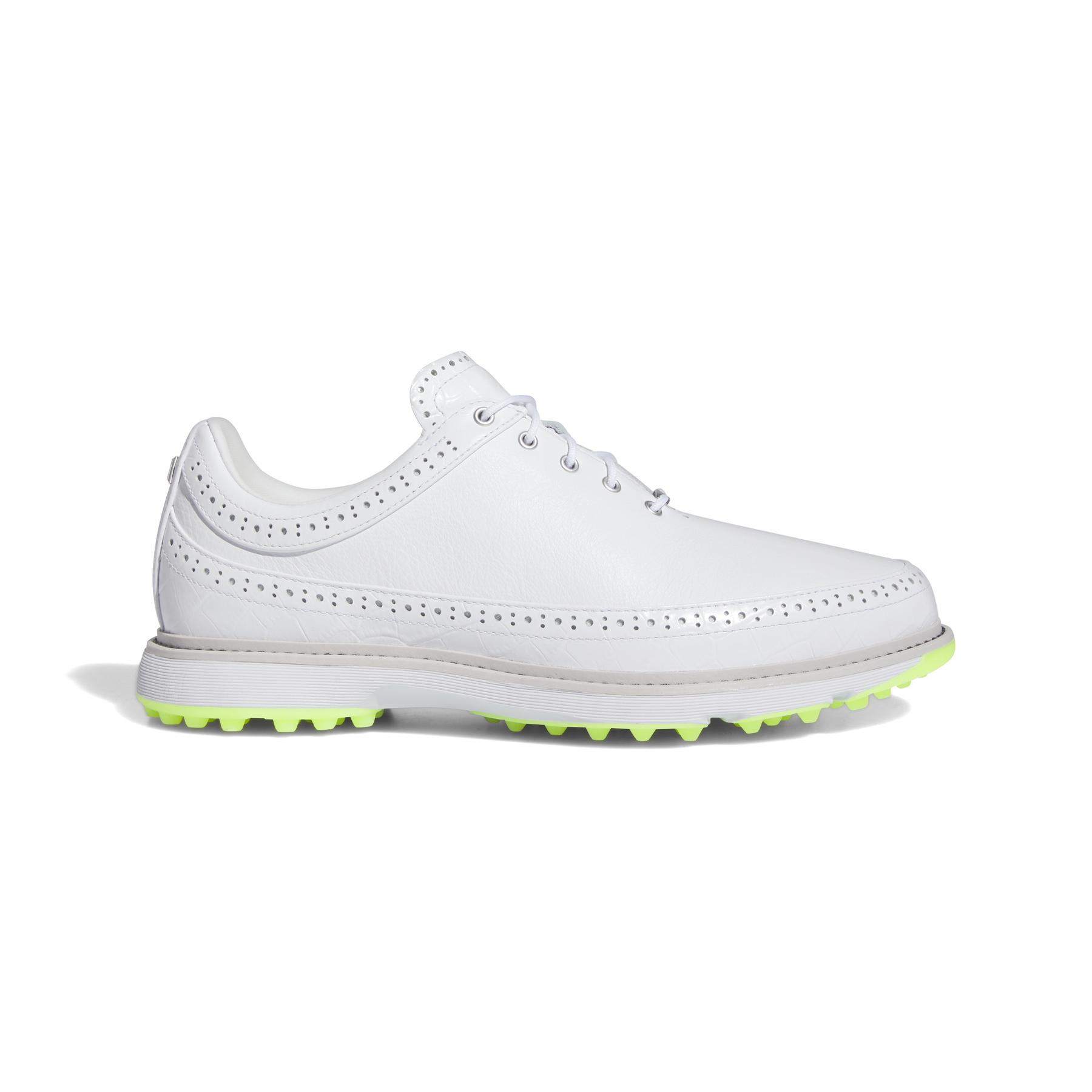 product/a/d/adidas_id4748_1_footwear_photography_side_lateral_center_view_white_bv.jpg
