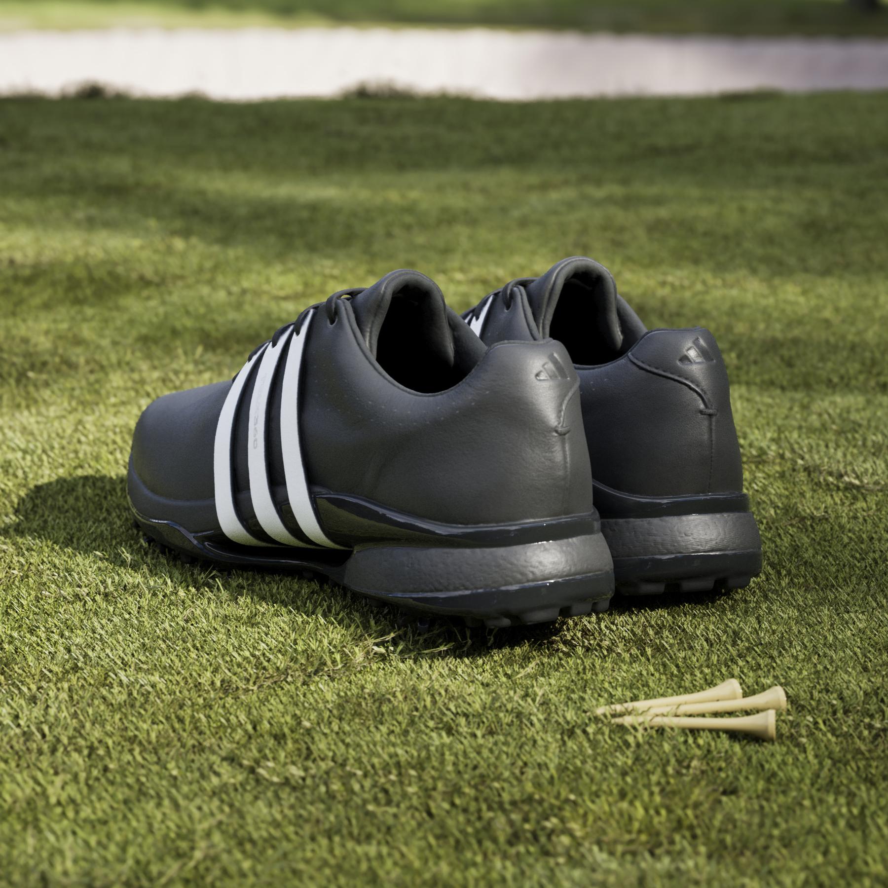 product/a/d/adidas_if0246_17_footwear_photography_heromrktng_view_6.jpg