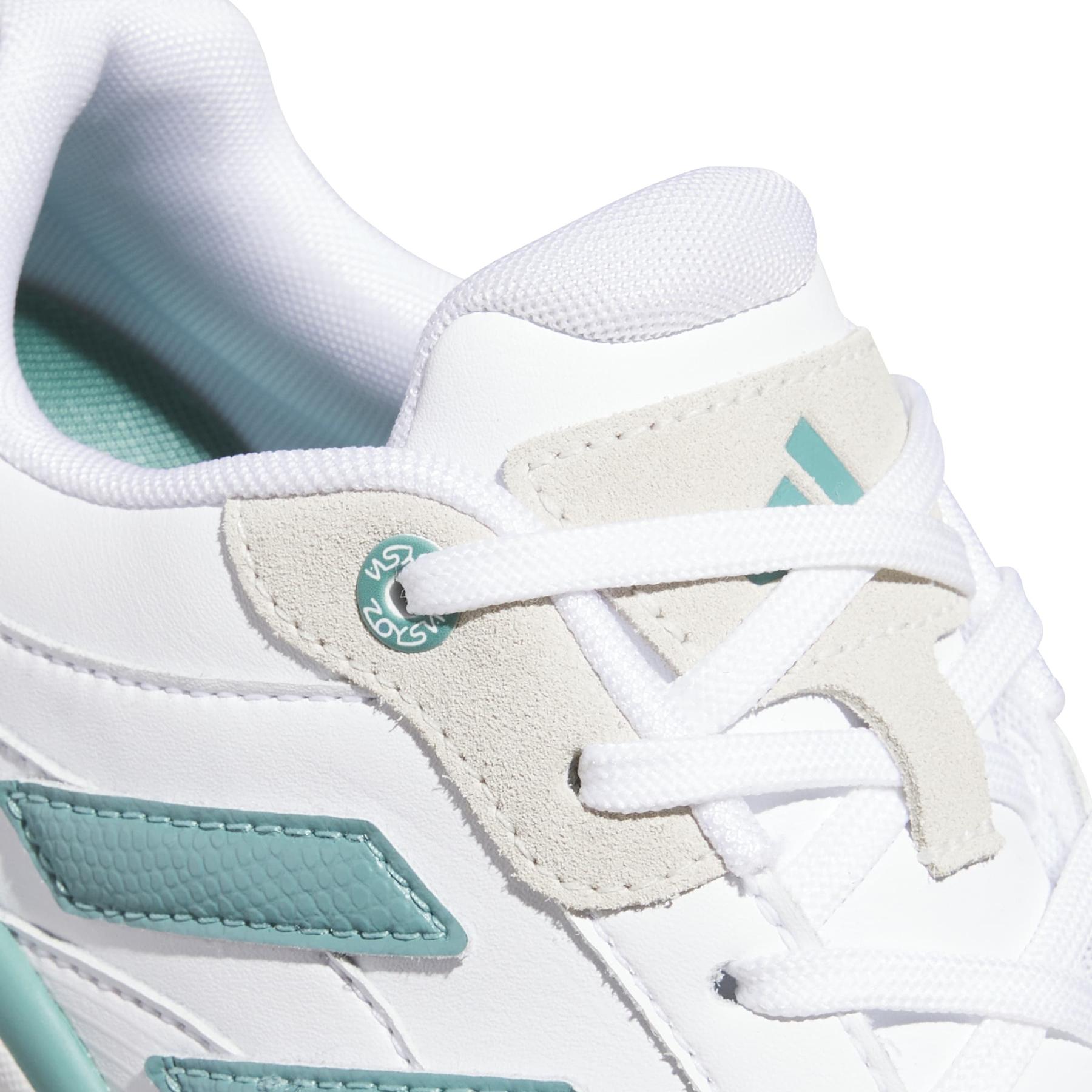 product/a/d/adidas_js0538_9_footwear_photography_detail_view_2_white-nw091725.jpg