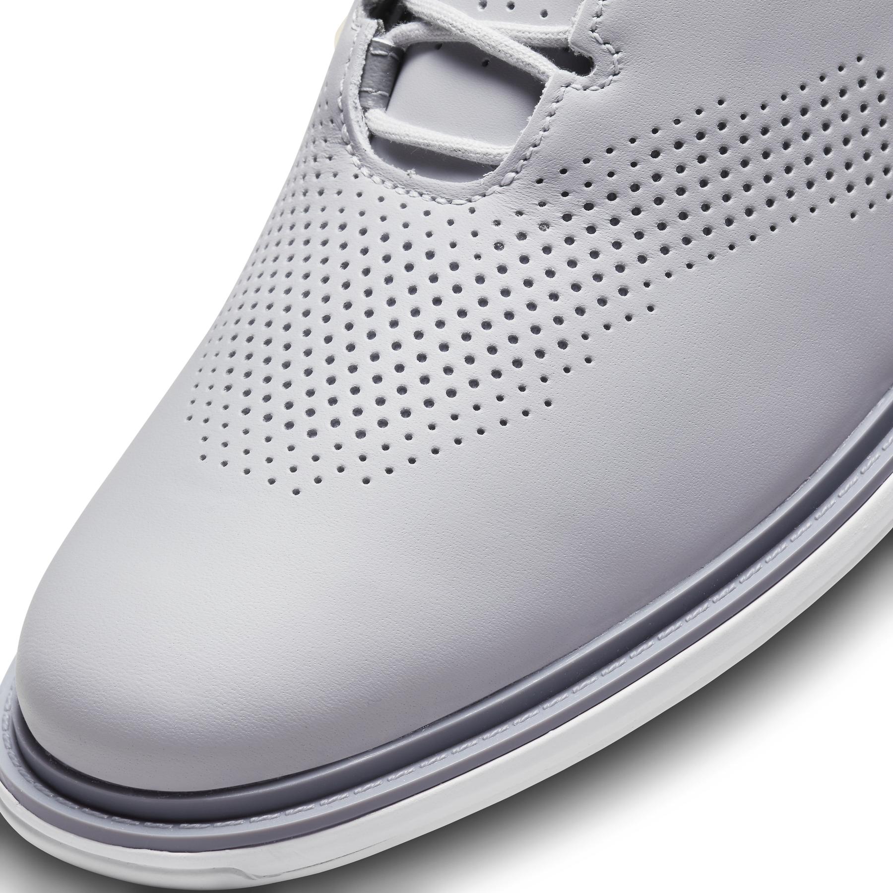 product/n/i/nike_dm0103-010_h_prem.jpg